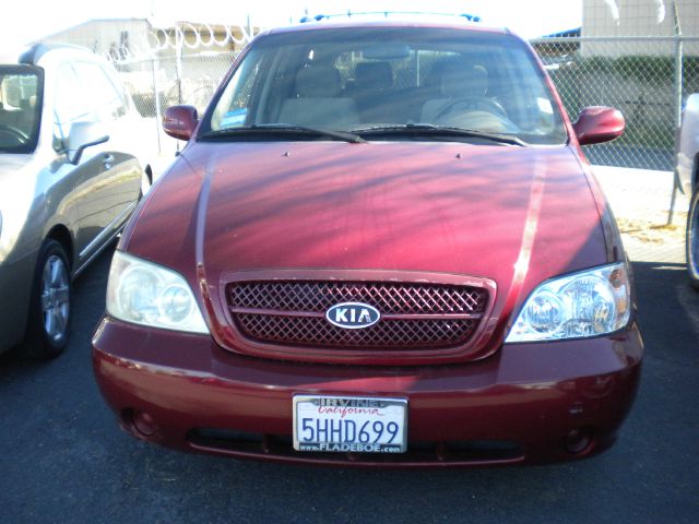 2005 Kia Sedona Elk Conversion Van