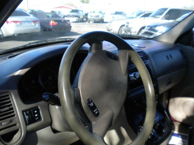 2005 Kia Sedona Elk Conversion Van