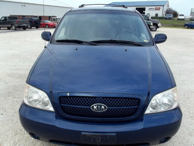 2005 Kia Sedona Elk Conversion Van