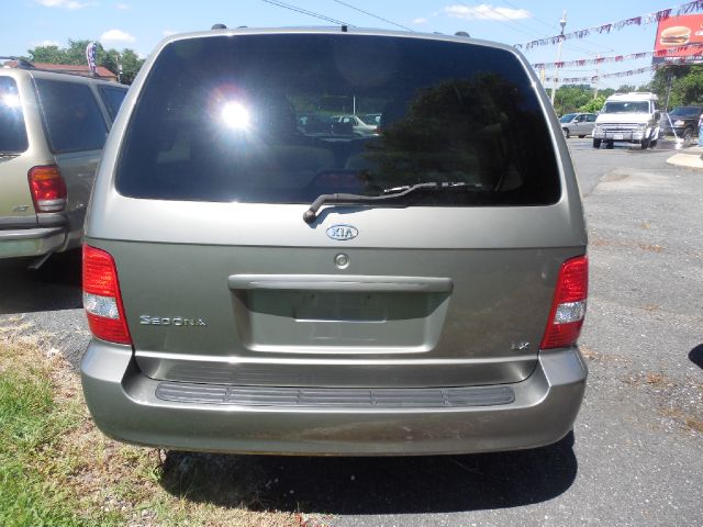 2005 Kia Sedona Elk Conversion Van