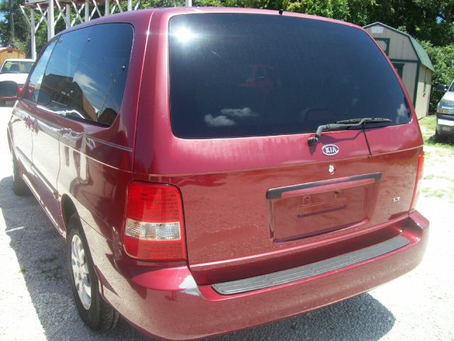 2005 Kia Sedona Elk Conversion Van