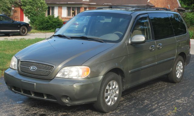 2005 Kia Sedona Elk Conversion Van