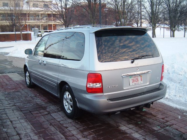 2005 Kia Sedona Open-top