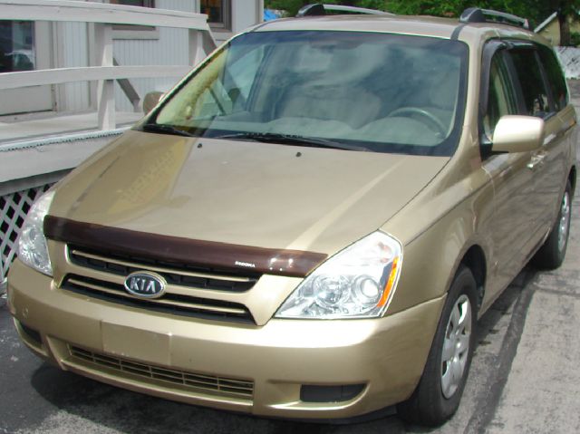 2006 Kia Sedona Elk Conversion Van