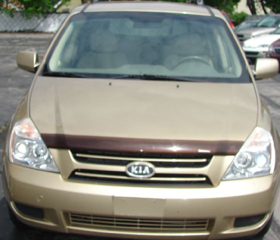 2006 Kia Sedona Elk Conversion Van
