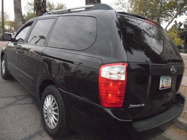 2006 Kia Sedona Elk Conversion Van