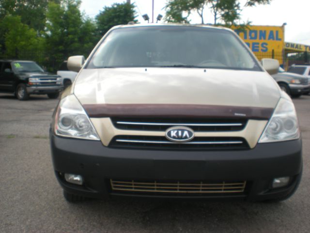 2006 Kia Sedona Open-top