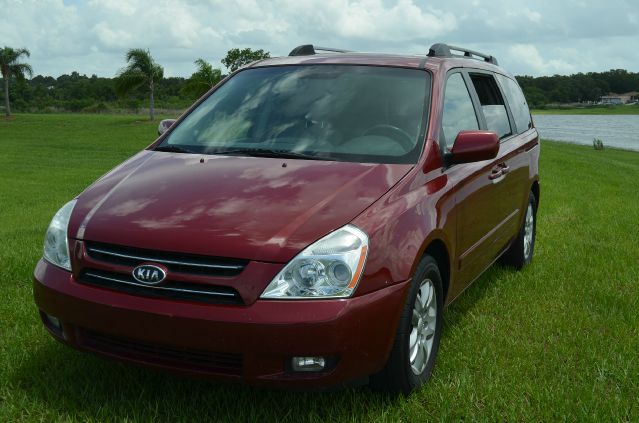 2006 Kia Sedona Open-top