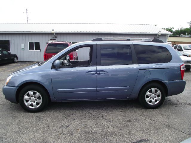 2006 Kia Sedona Elk Conversion Van