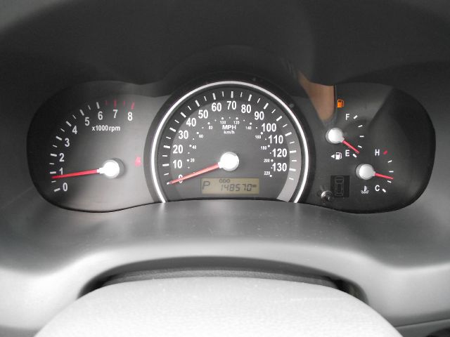 2006 Kia Sedona Elk Conversion Van