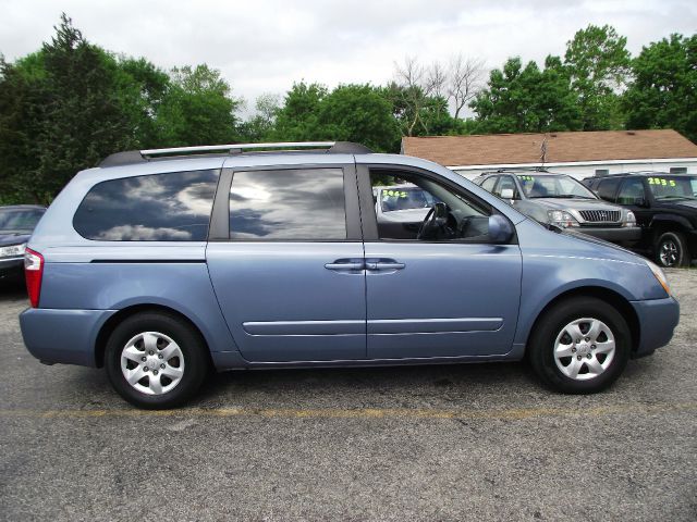 2006 Kia Sedona Elk Conversion Van