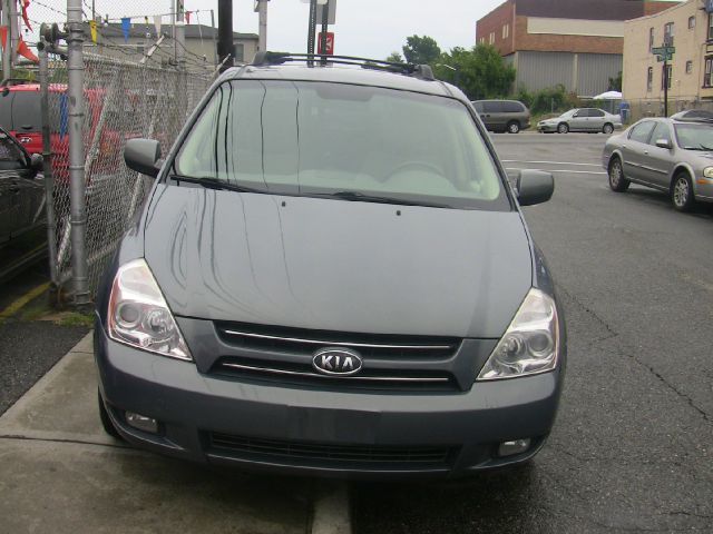 2006 Kia Sedona Open-top
