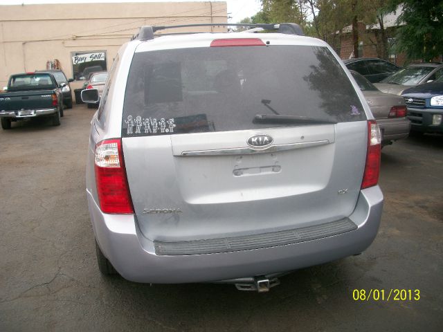 2006 Kia Sedona Elk Conversion Van