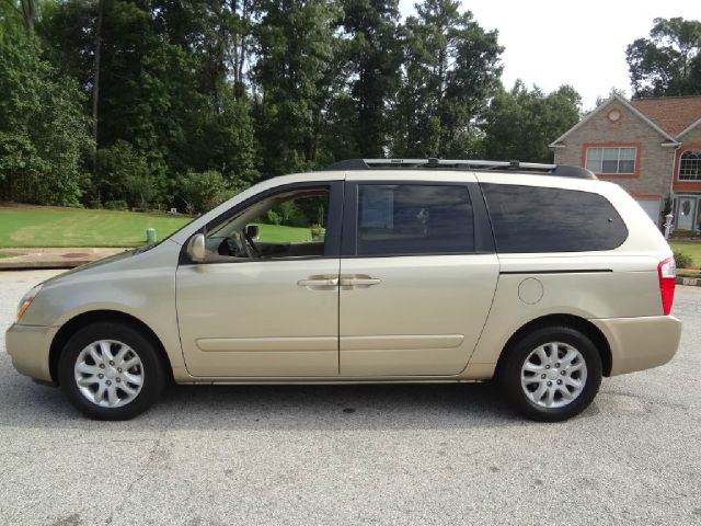 2007 Kia Sedona Crew Cab 4x4 Shortbox