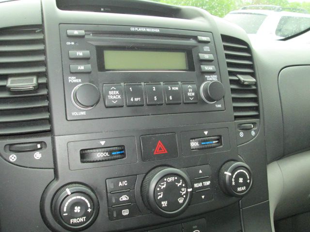 2007 Kia Sedona HD Extended Cab Utility Body