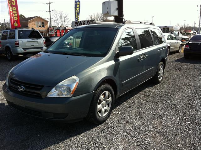 2007 Kia Sedona Unknown