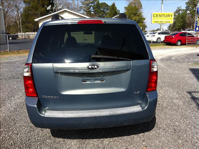 2007 Kia Sedona Unknown