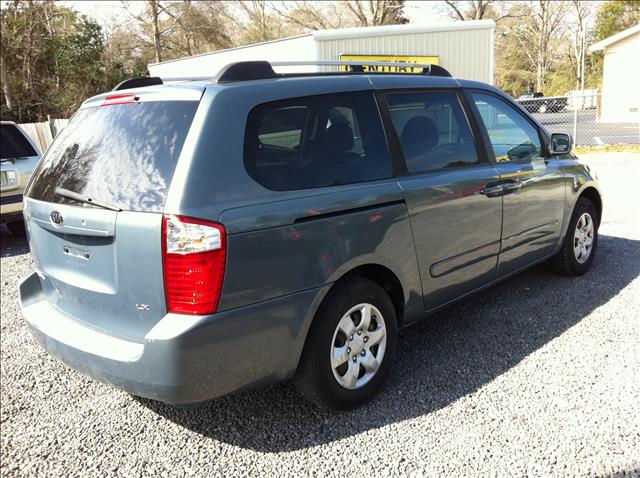 2007 Kia Sedona Unknown