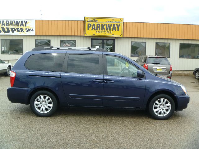 2007 Kia Sedona Crew Cab 4x4 Shortbox