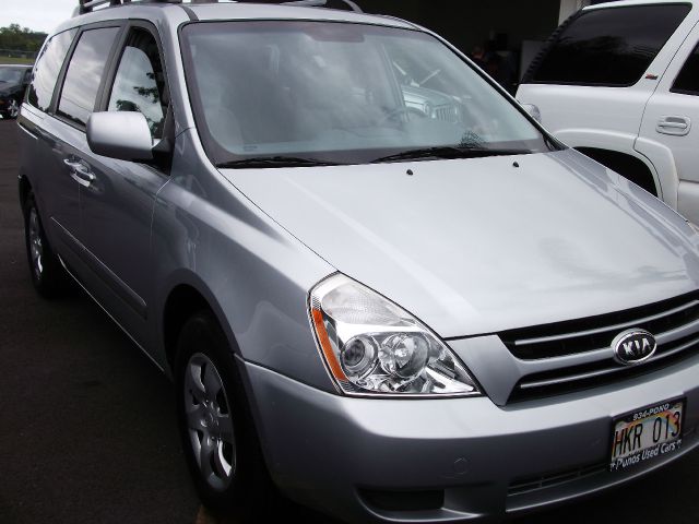 2007 Kia Sedona 2WD Crew Cab LWB XE Truck