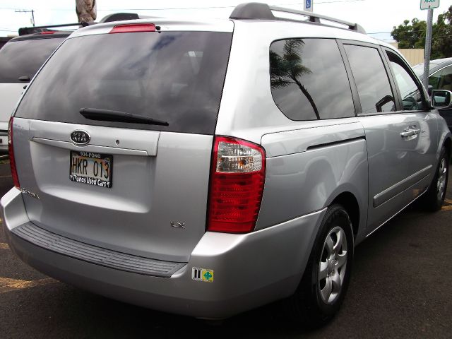 2007 Kia Sedona 2WD Crew Cab LWB XE Truck