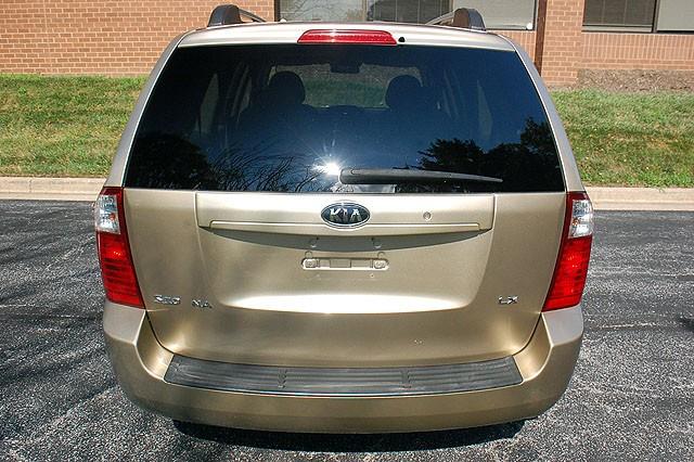 2008 Kia Sedona Elk Conversion Van