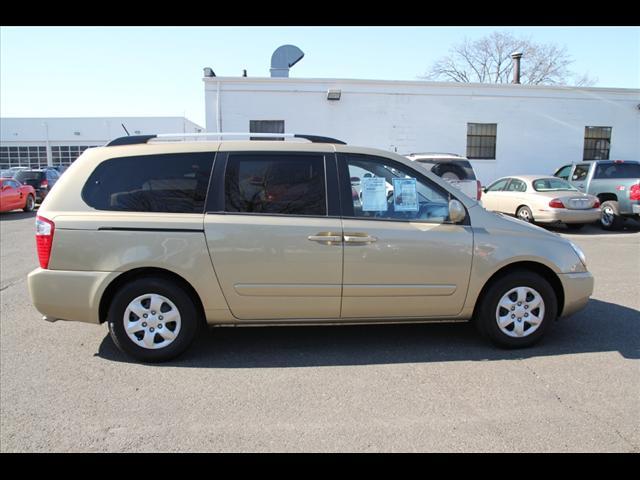 2010 Kia Sedona Elk Conversion Van