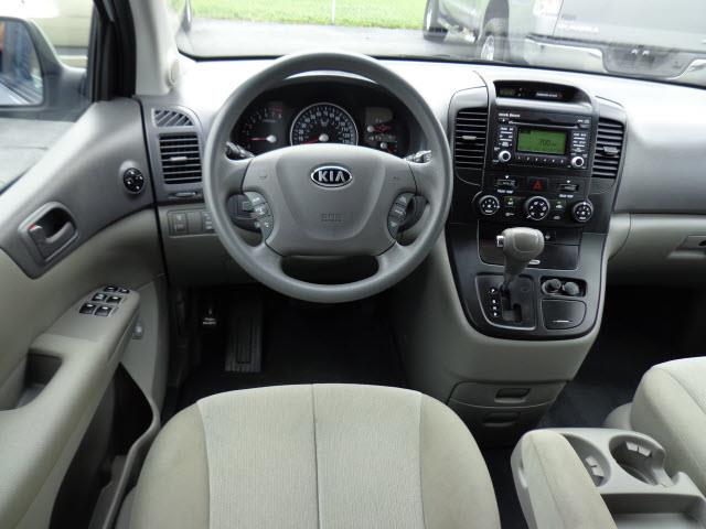 2011 Kia Sedona Elk Conversion Van