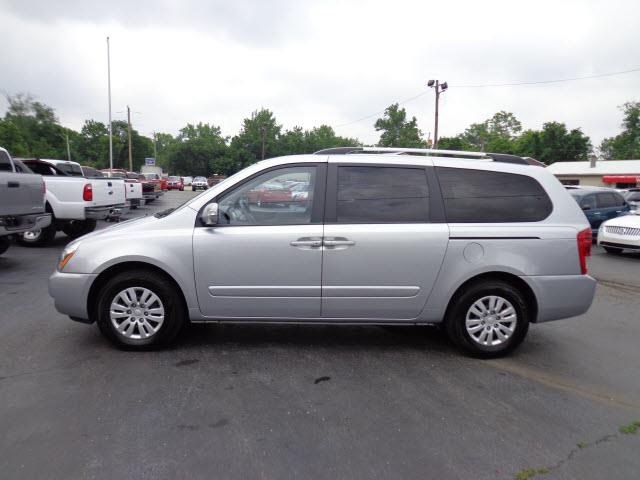 2011 Kia Sedona Elk Conversion Van