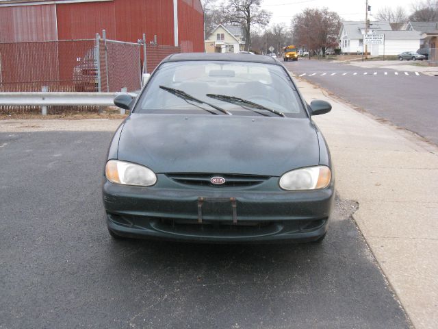 1999 Kia Sephia Base