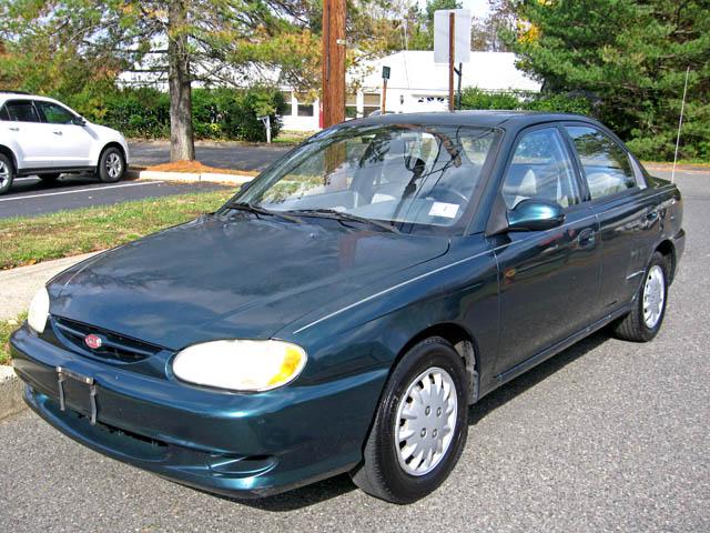 1999 Kia Sephia 24 Box