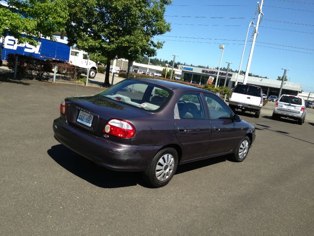 2000 Kia Sephia XLS