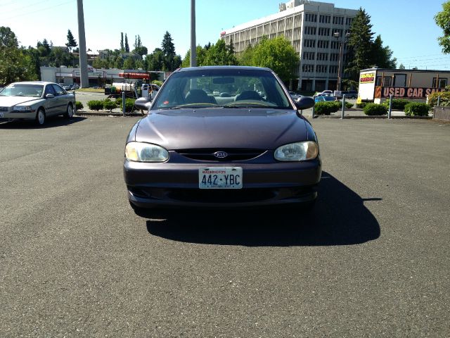 2000 Kia Sephia XLS