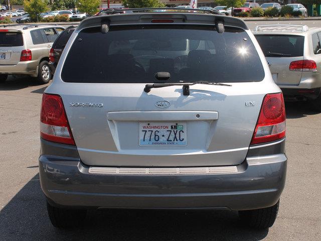 2003 Kia Sorento CREW CAB