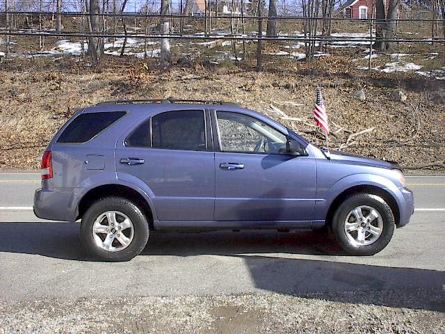 2003 Kia Sorento Elk Conversion Van