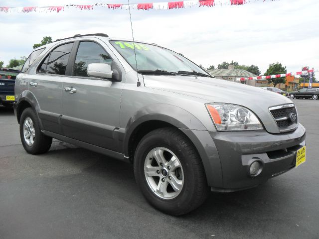 2003 Kia Sorento Crew Cab 126.0 WB 1SC LS Z85