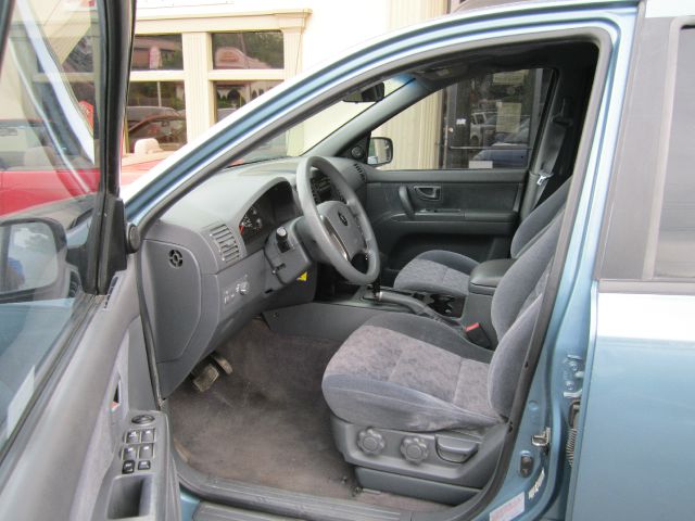 2003 Kia Sorento Elk Conversion Van