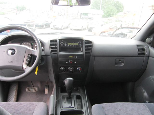 2003 Kia Sorento Elk Conversion Van