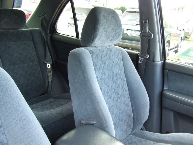 2003 Kia Sorento Crew Cab 126.0 WB 1SC LS Z85