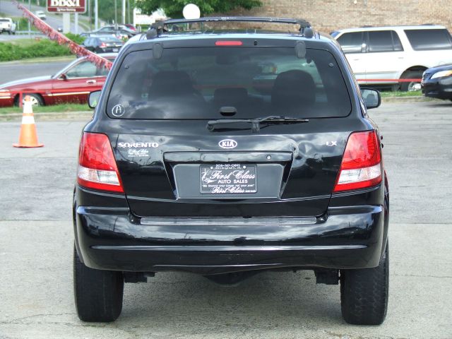 2003 Kia Sorento Crew Cab 126.0 WB 1SC LS Z85