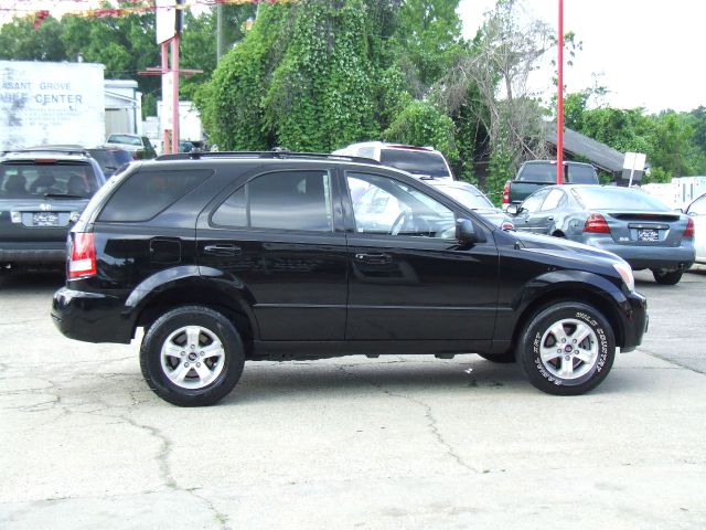 2003 Kia Sorento Crew Cab 126.0 WB 1SC LS Z85