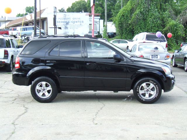 2003 Kia Sorento Crew Cab 126.0 WB 1SC LS Z85