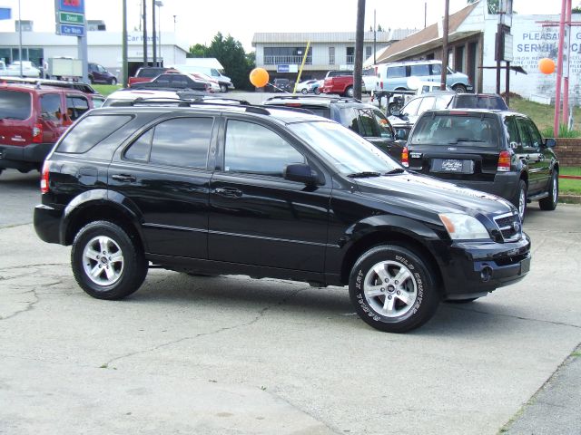 2003 Kia Sorento Crew Cab 126.0 WB 1SC LS Z85