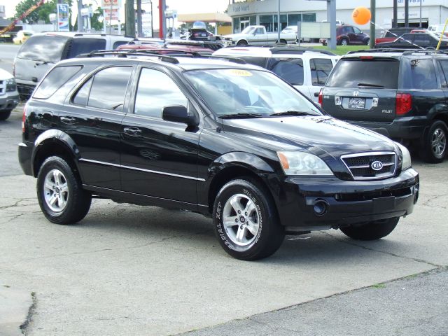 2003 Kia Sorento Crew Cab 126.0 WB 1SC LS Z85
