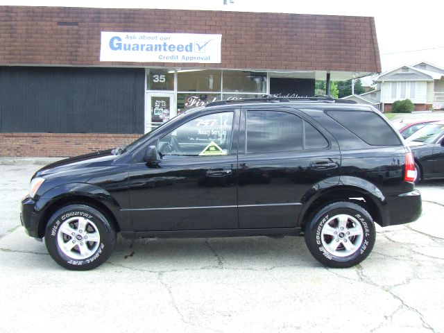 2003 Kia Sorento Crew Cab 126.0 WB 1SC LS Z85
