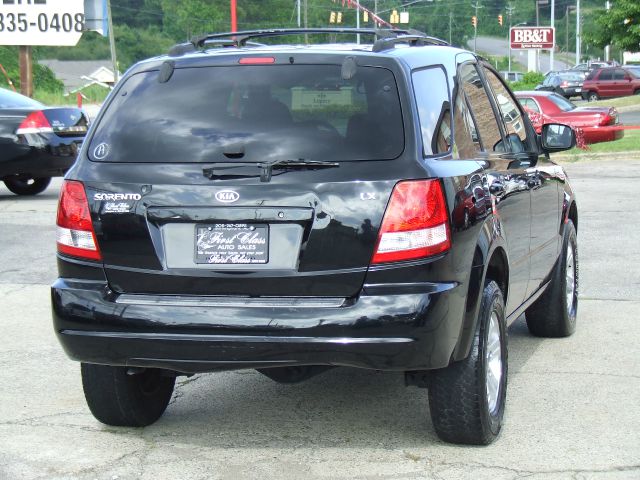 2003 Kia Sorento Crew Cab 126.0 WB 1SC LS Z85