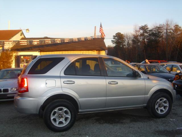 2003 Kia Sorento Elk Conversion Van