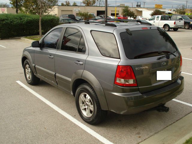 2003 Kia Sorento 4x4 Styleside Lariat