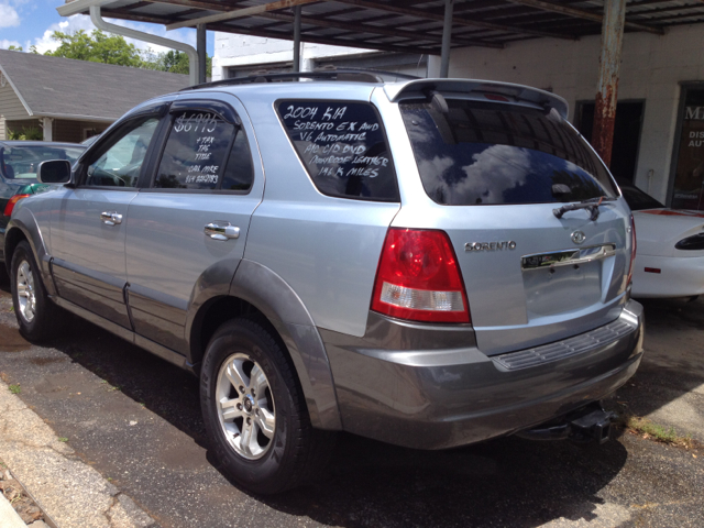 2004 Kia Sorento CREW CAB