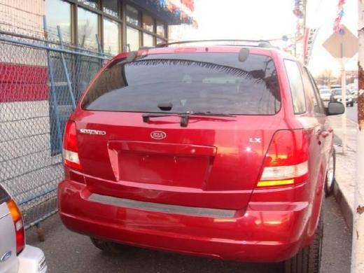 2004 Kia Sorento CE S LE